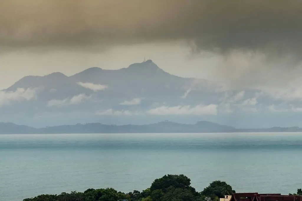 Sea View Penthouse Comfy Home At Batu Feringgi 0*,  Malajsie