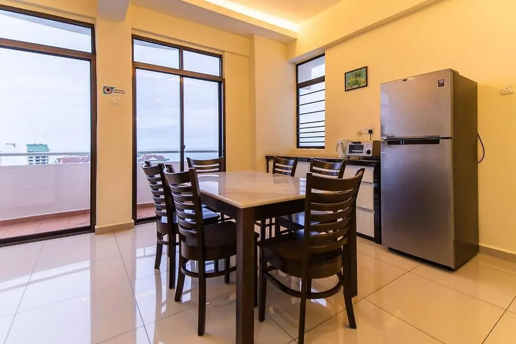 Sea View Penthouse Comfy Home At Batu Ferringhi
